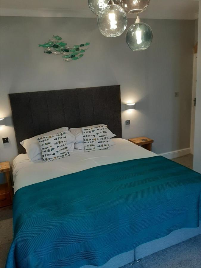 Seals Bacton Hotel Exterior photo